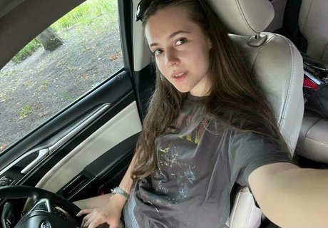 Localmasterpiece perfect model photo