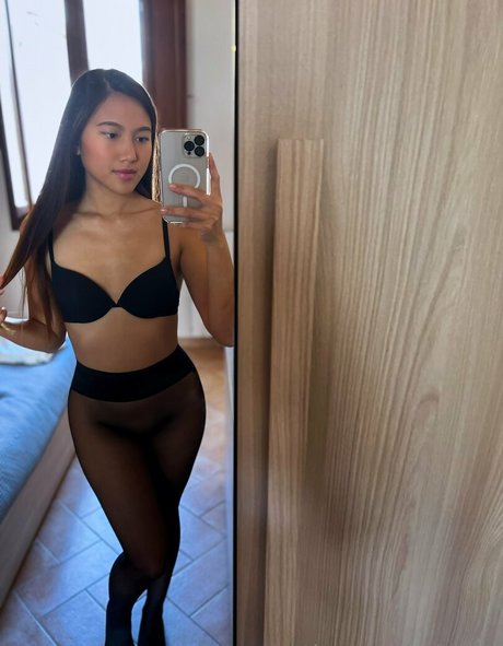 maythai high quality pornstar picture