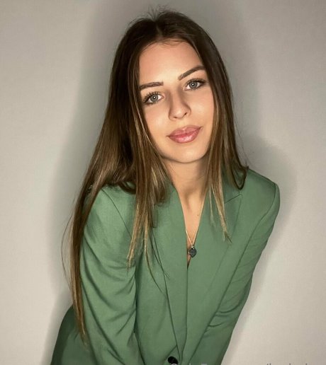 lucia lpz erotic actress gallery