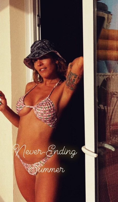 Lorena Castell hd actress pic