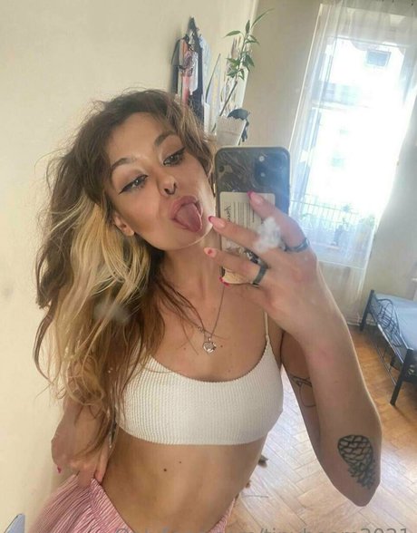 eating onlyfans hd pictures