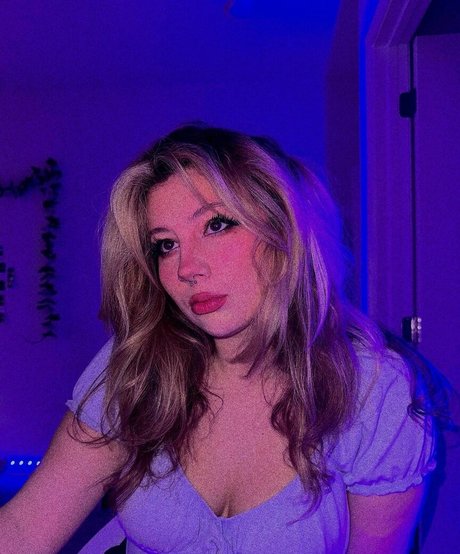 Kendi Ken ASMR pornstar beautiful picture