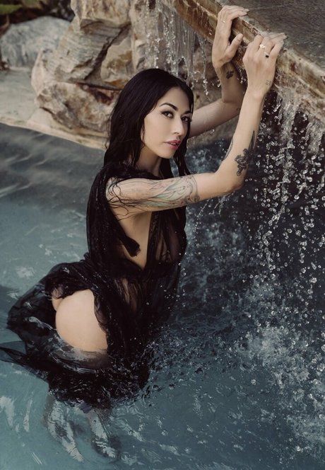 Sabina Magic star nude pic