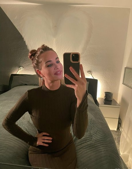 anal dildo onlyfans pornographic images