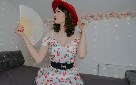 louvrissa star erotic picture