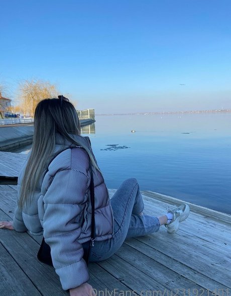 cassie flower nice actress photos