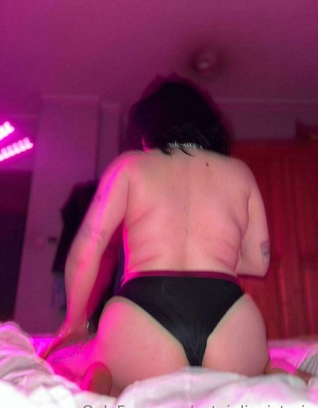 eating onlyfans free archive