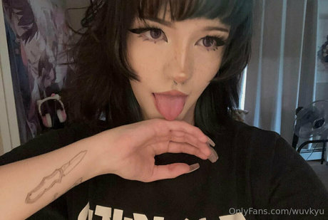 bathroom fuck onlyfans xxx pic