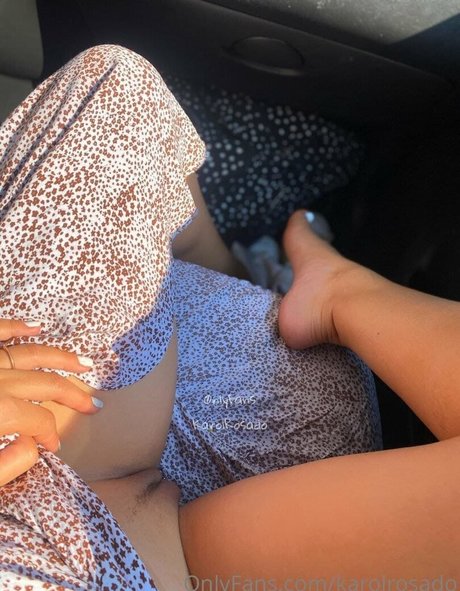 Karol Rosado star beautiful photo