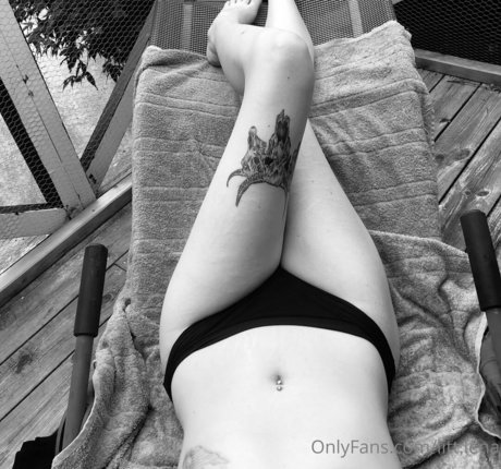 brown eyes kitty onlyfans hot nude img