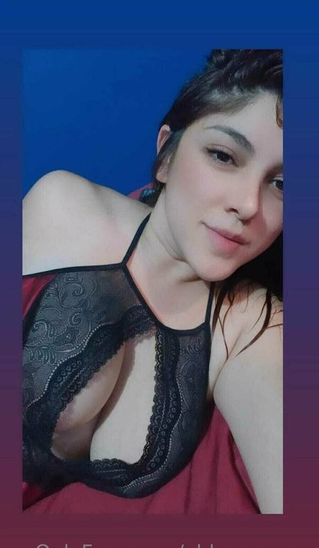 abbygoomez art star pic