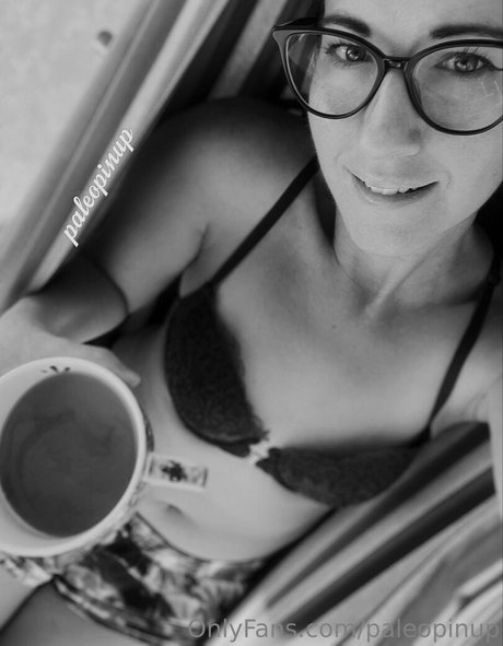 paleopinup star sex pic