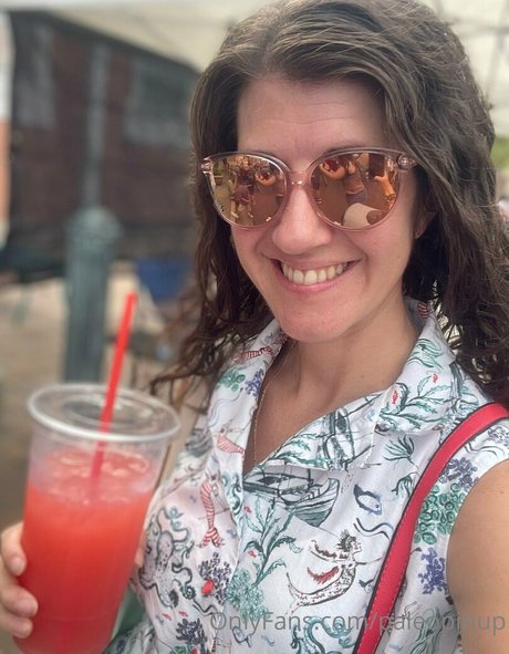 paleopinup model adult pics