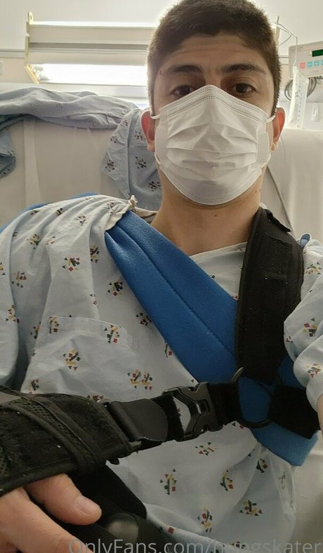 eating onlyfans hot sexy gallery