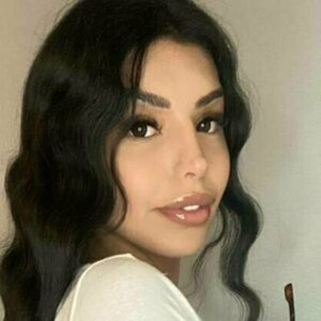 katherinetsfree pretty model pic