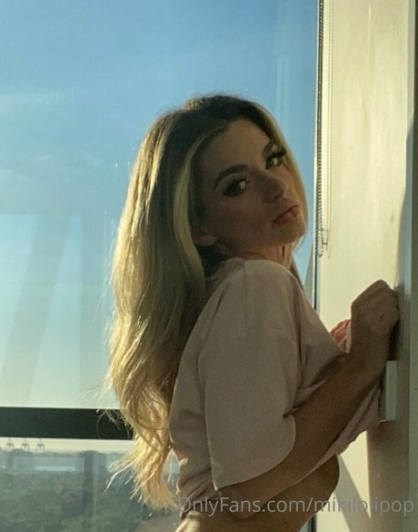 mikennaprior hot pornstar pic