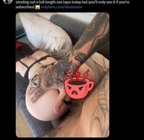 Kara Moon porn model images