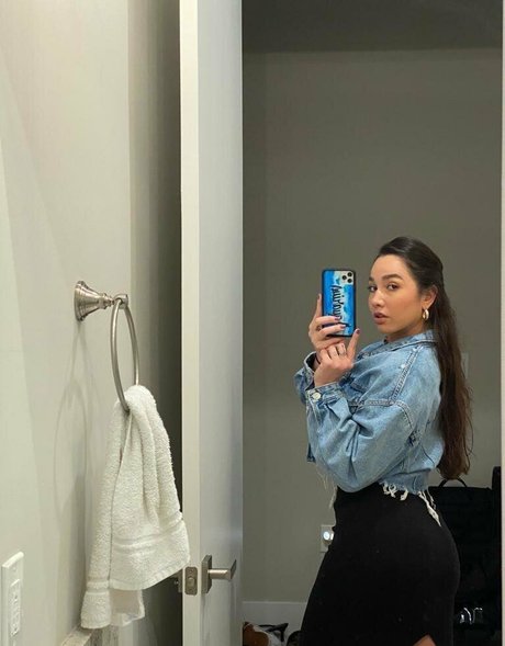 karleegrey model xxx pic