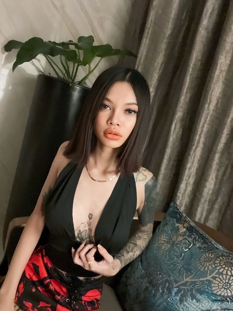 Naughtybitch_ nice pornstar photo