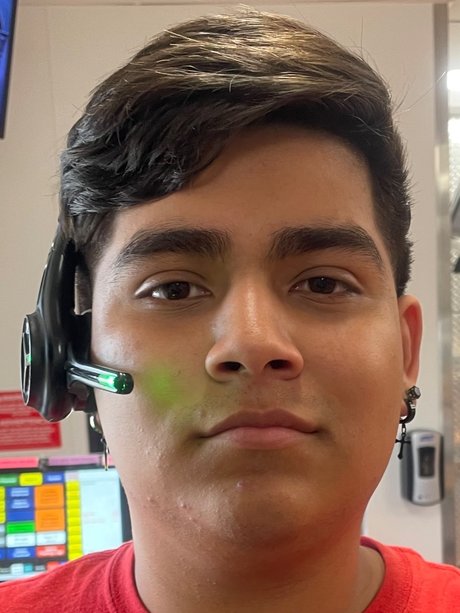 Ivan Not Sandoval pretty actress photo