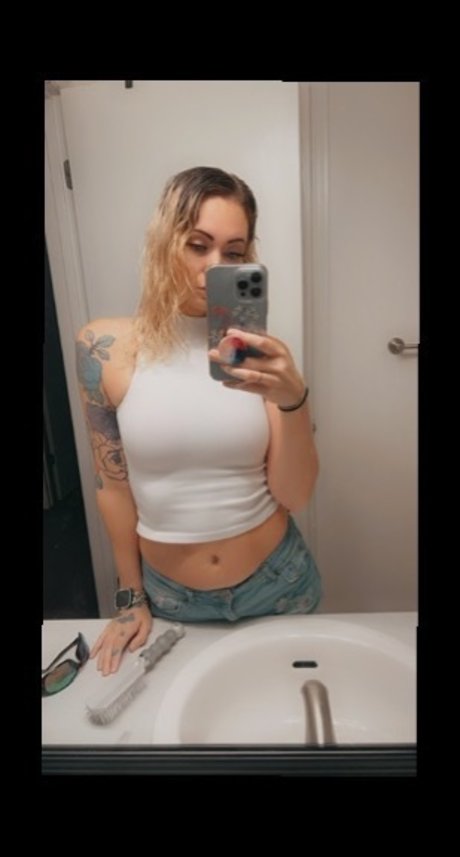 Noelle Ates xxx star img