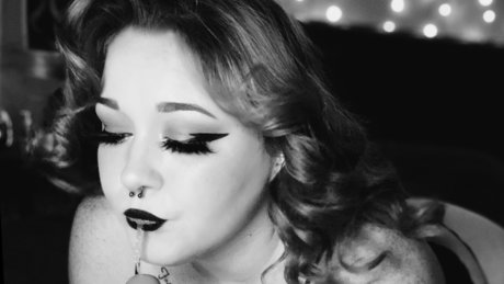 Batty_ naked pornstar galleries