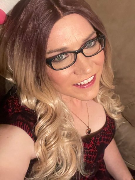 Abigail Kennedy free pornstar img