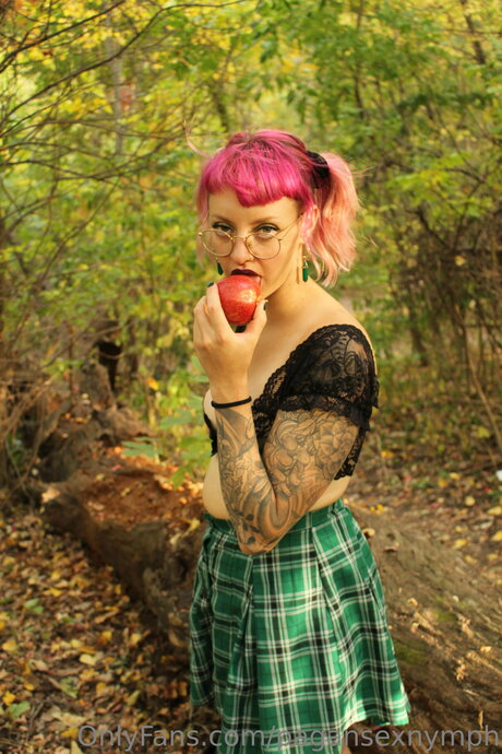 mom feet onlyfans free nude pics