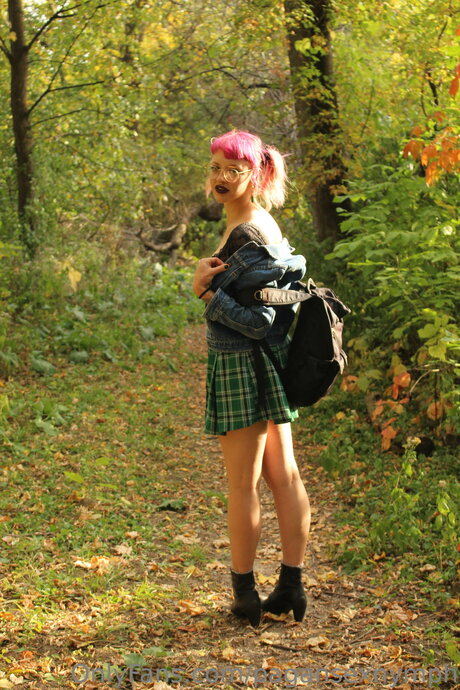 Kitten Nymph star nude images