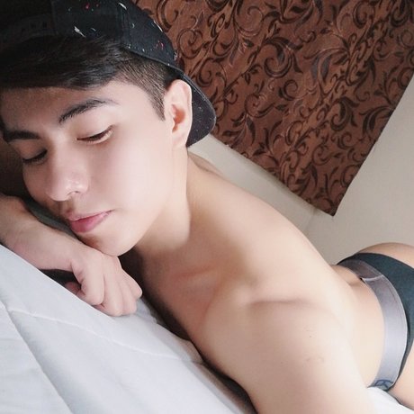 Alan Prince model pornographic pic