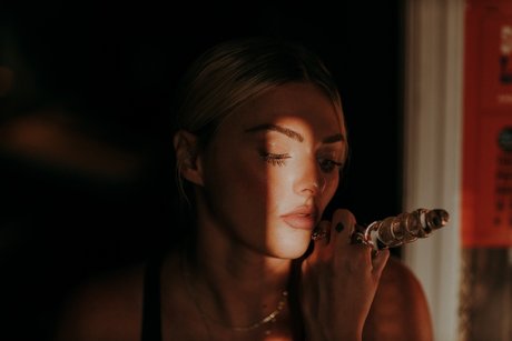 Paris Roze hd model images