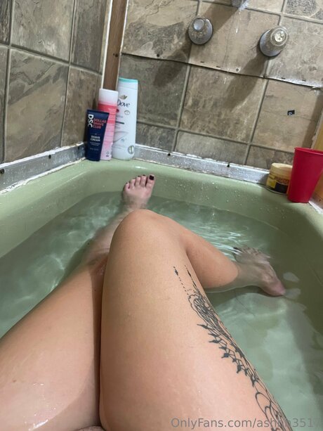 Ashhh pornstar erotic images