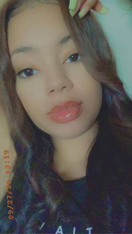 PerfectedByTyra_ art model pic