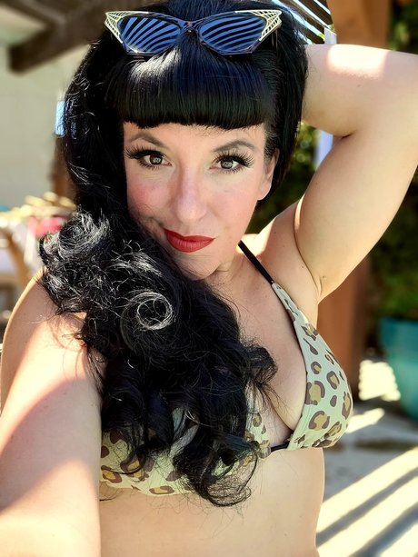 ebony lesbians onlyfans hd picture