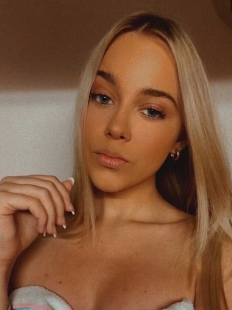 Nikola Bajkov_ porn model archive