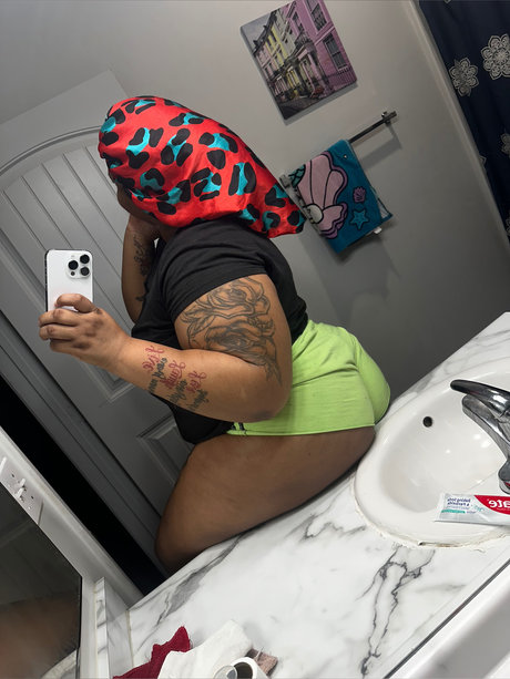 Come Play W Me_ free model photos