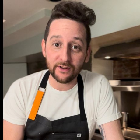 Pizzas model nude picture