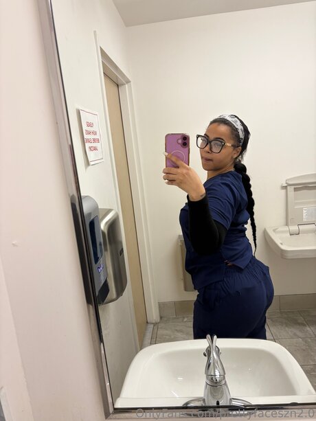 chatting onlyfans beautiful nude archive