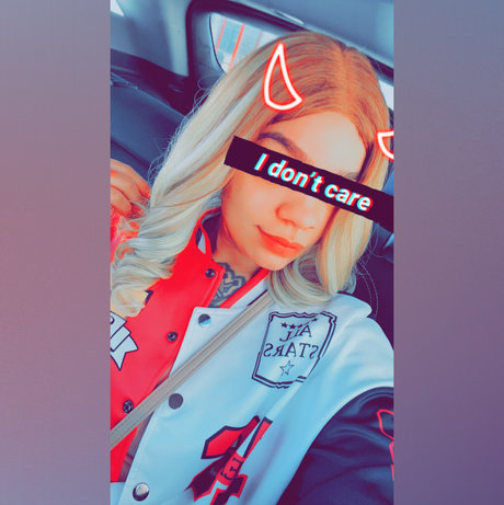 Royalteaa_ pretty pornstar photo