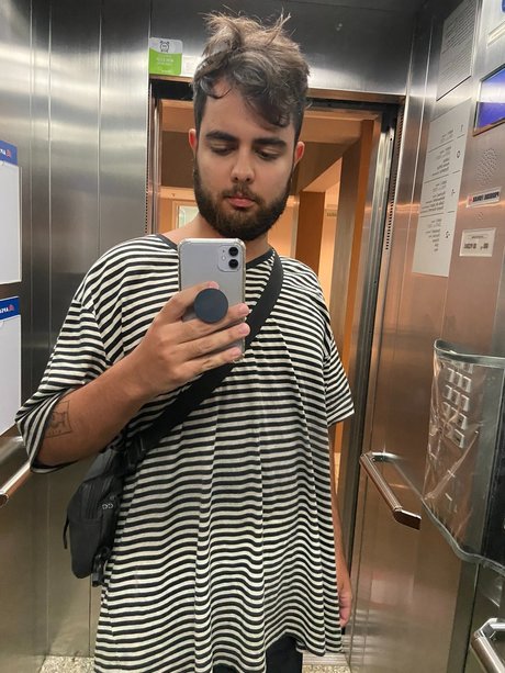 PodereonFree pornographic star images