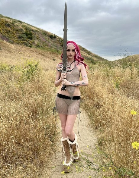 Kirsten Kaye art actress pic