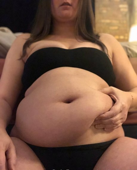 potbellywife beautiful actress archive