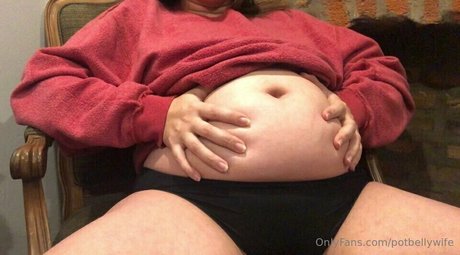 potbellywife model exclusive gallery