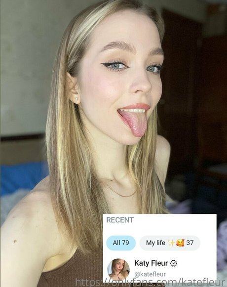 skinny redhead onlyfans exclusive image