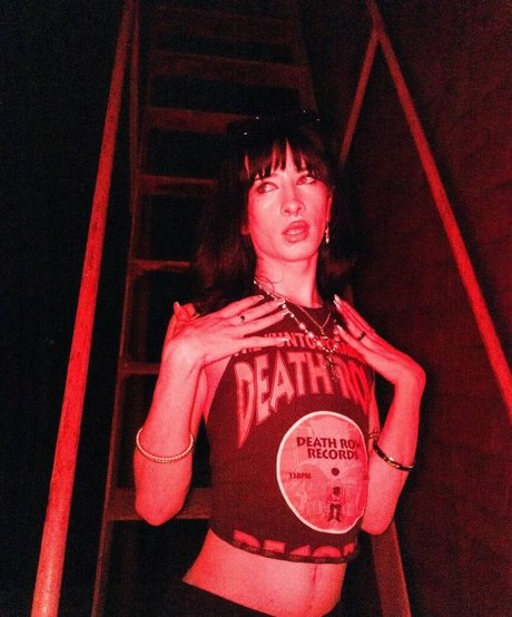 goth thick onlyfans erotic galleries