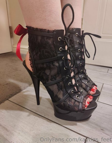 kayties feet pornographic star gallery