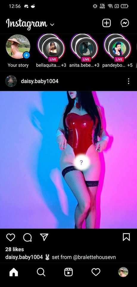 Duyenn Hipp perfect model photo