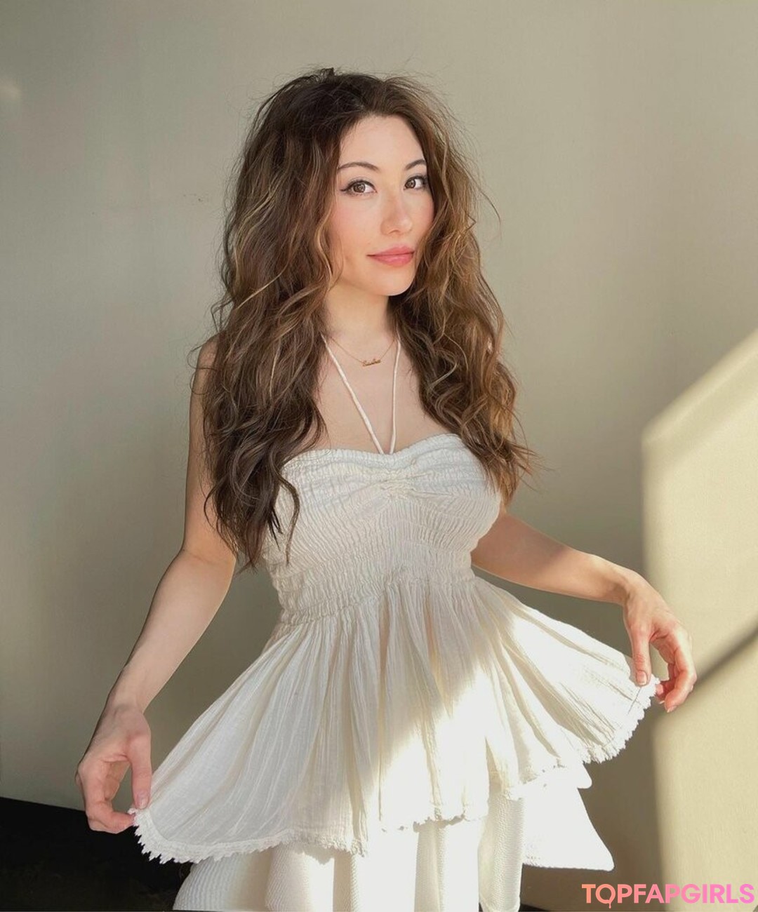 Sasha Emiri model top gallery