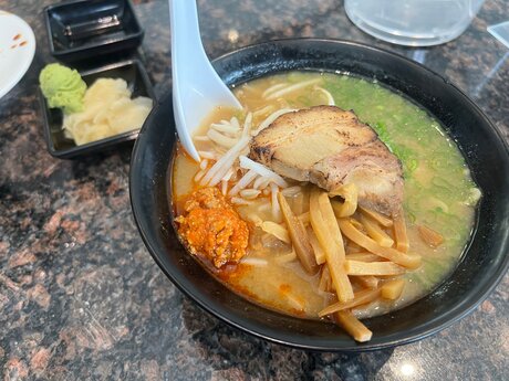 CaseyKissesXoXo model pretty images