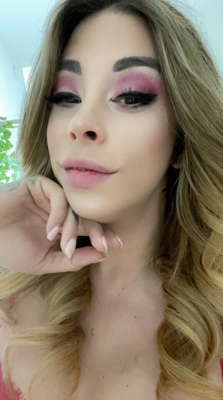 CaseyKissesXoXo pornstar high quality images